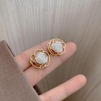 360Home Silber pin Perle luftige Vintage Ohrringe E2434 gold